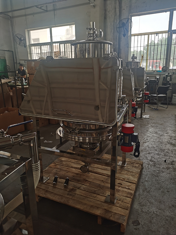 无尘投料站实物 (7)-1.jpg